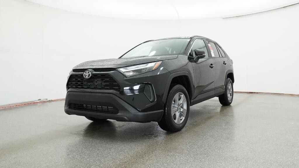 New 2025 Toyota RAV4 XLE SUV