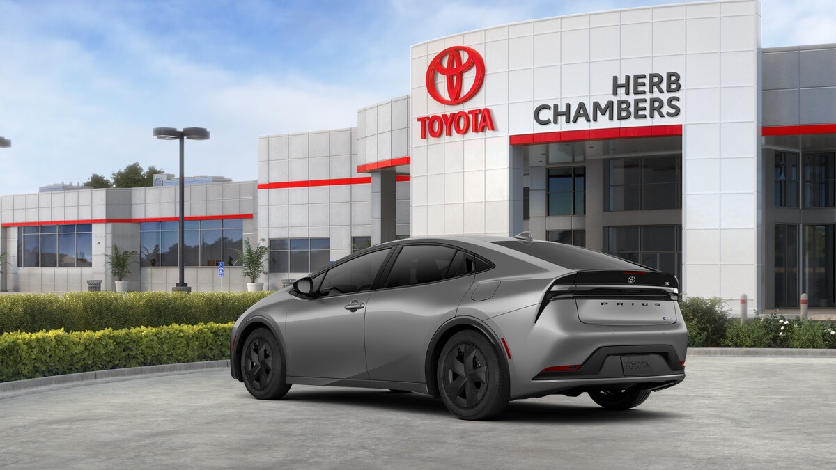2026 Toyota Prius Plug-in Hybrid SE - Photo 26