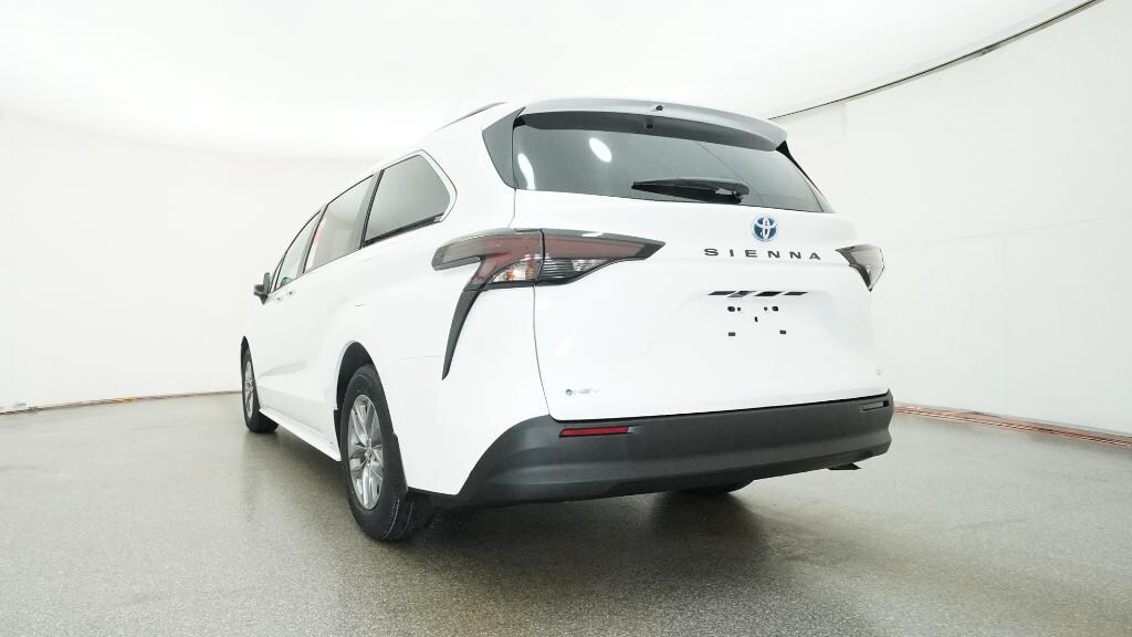 New 2025 Toyota Sienna LE Van Passenger Van