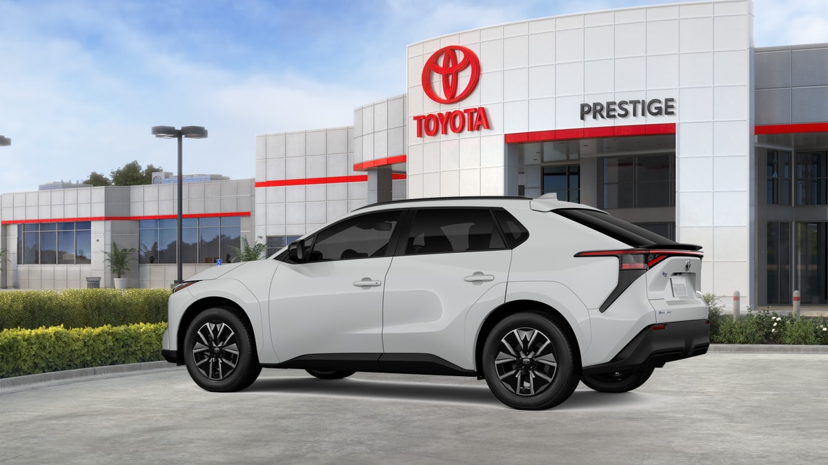 2026 Toyota bZ XLE - Photo 30