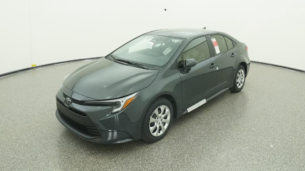2026 Toyota Corolla LE's photo