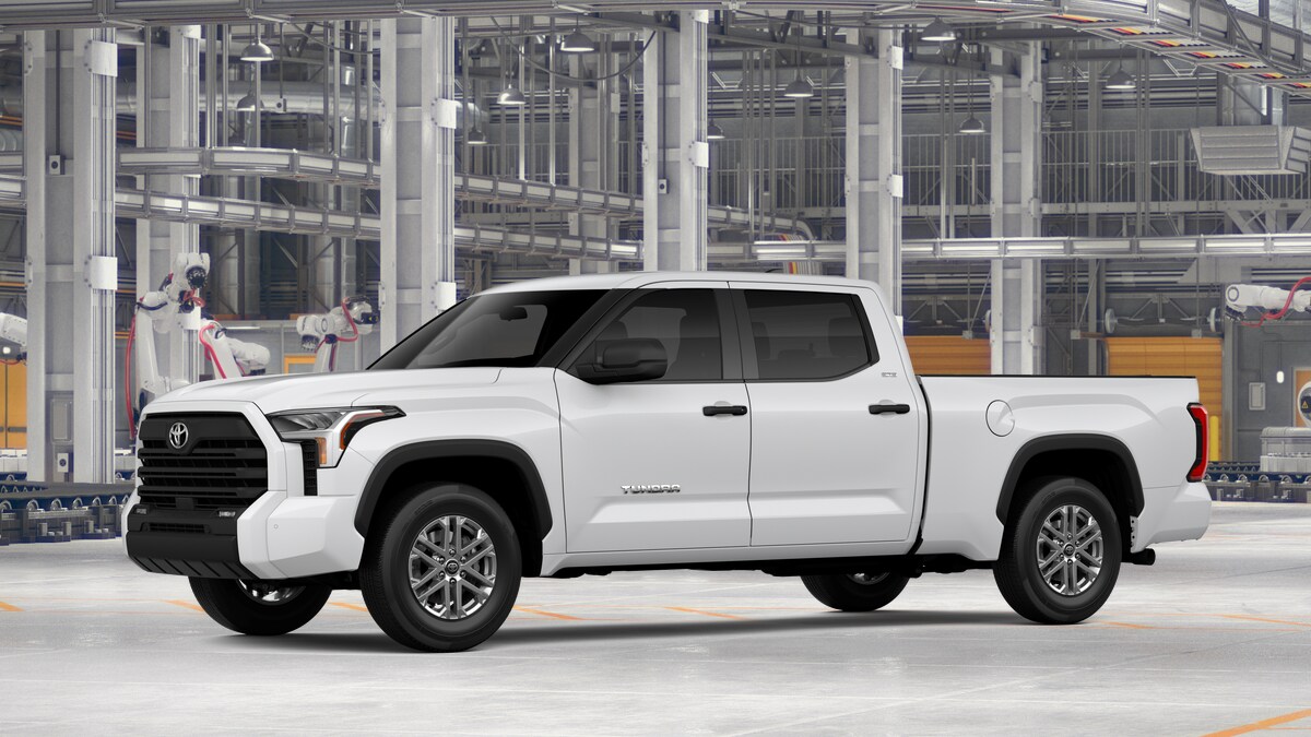 2026 Toyota Tundra SR5 CrewMax photo 2