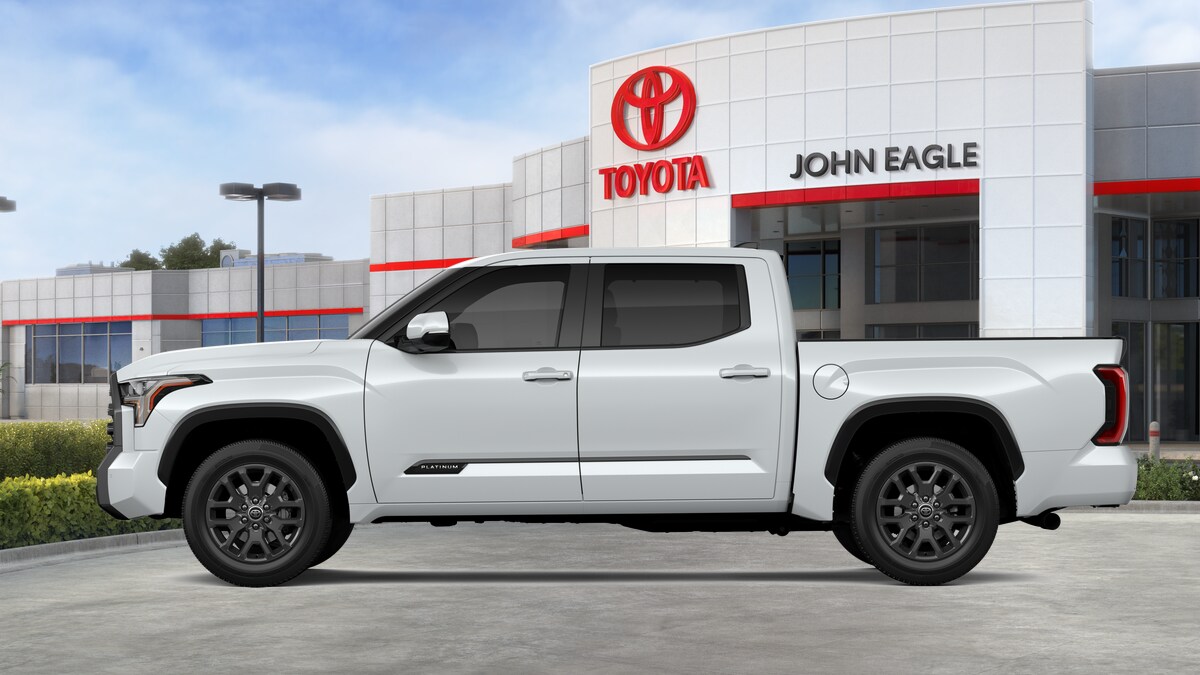 2026 Toyota Tundra Platinum photo 4