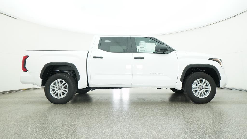 2025 Toyota Tundra SR5 - Photo 26
