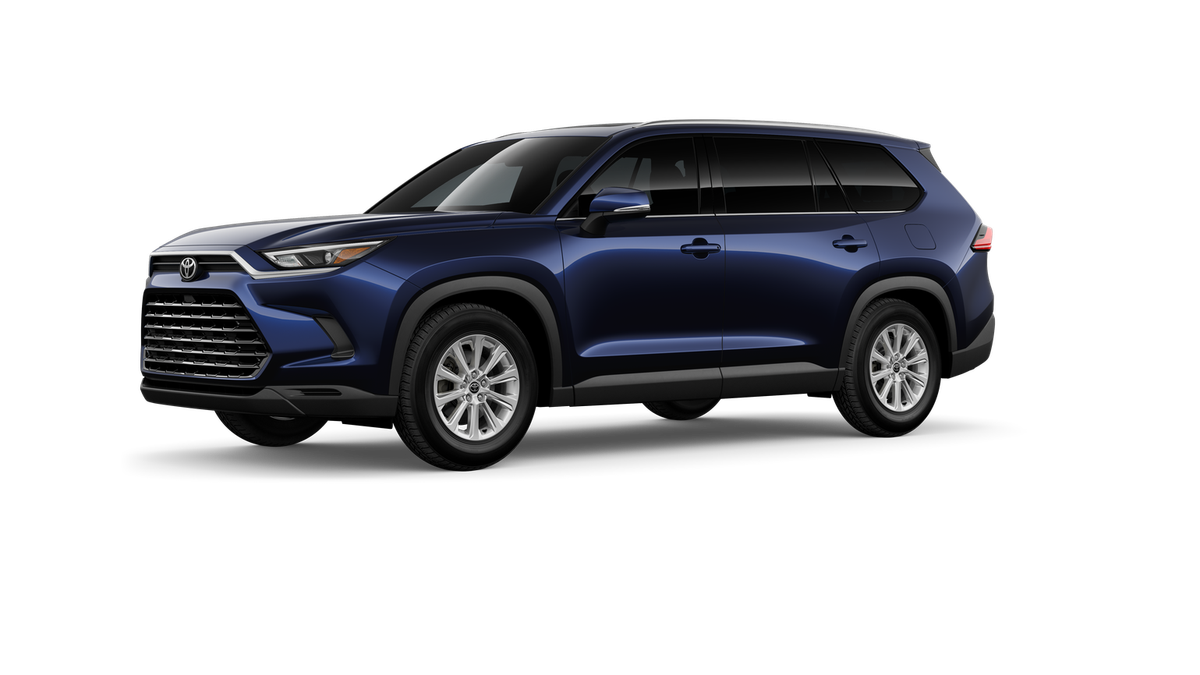 2026 Toyota Highlander XLE Hybrid photo 3