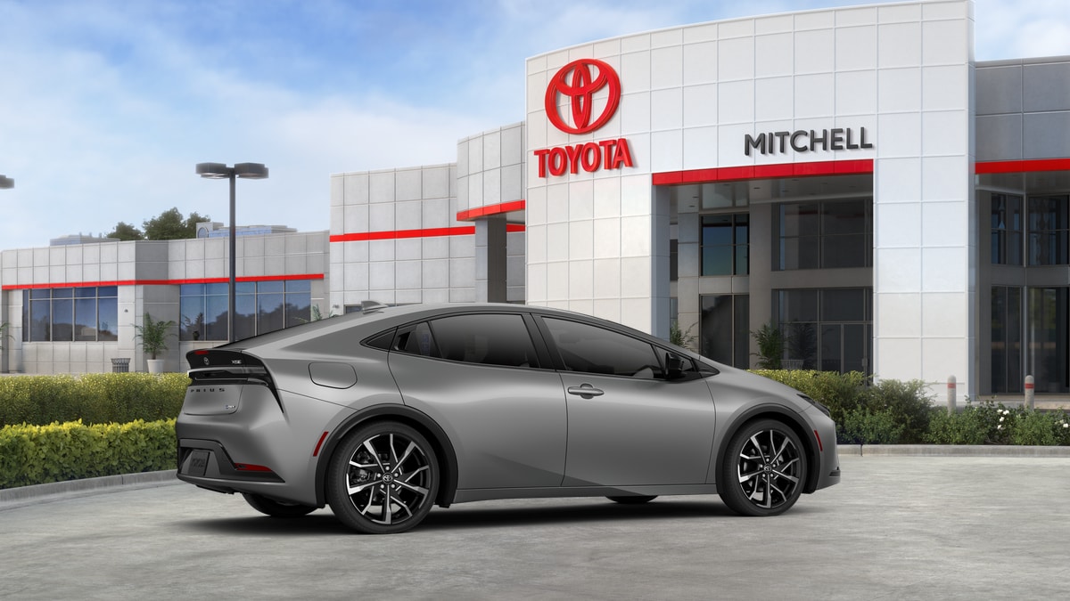 2026 Toyota Prius Plug-in Hybrid XSE - Photo 26