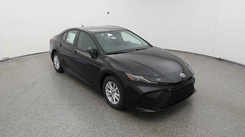 2026 Toyota Camry LE photo 3