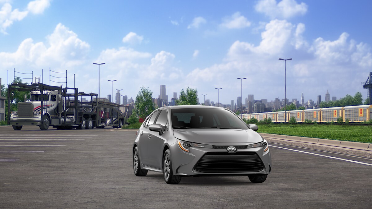 2026 Toyota Corolla LE photo 4