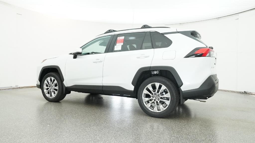 2025 Toyota RAV4 XLE Premium photo 3