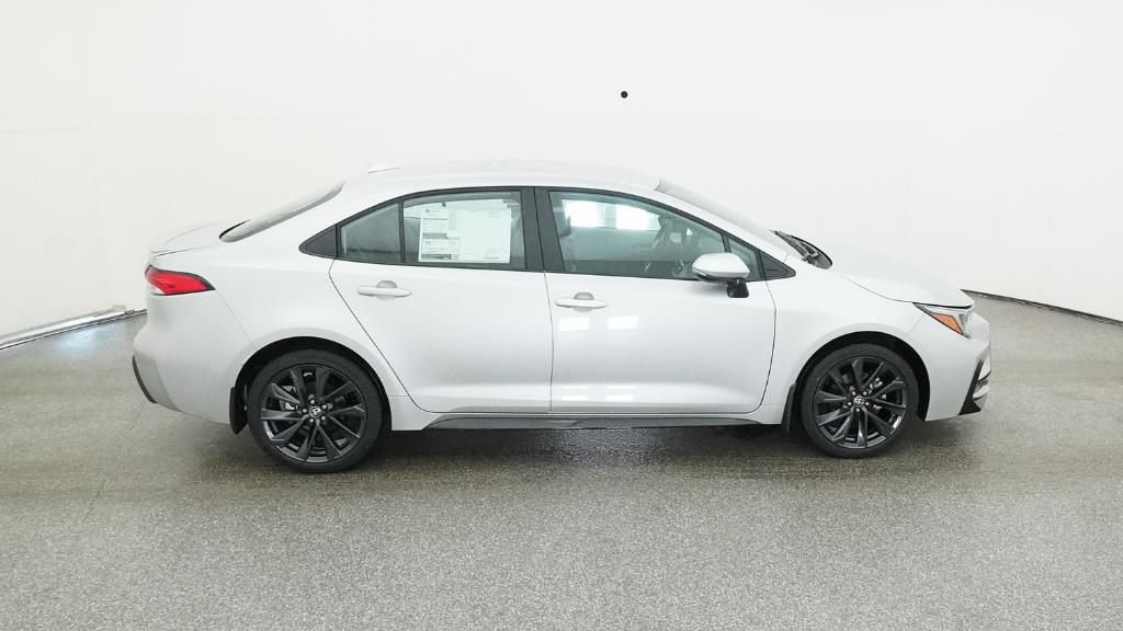 2026 Toyota Corolla SE photo 2