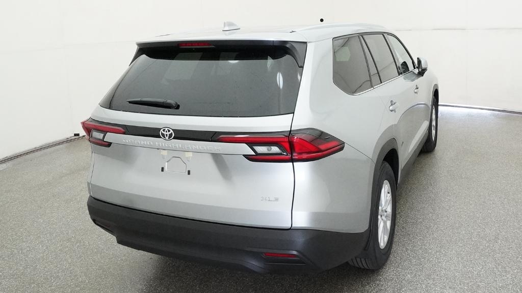New 2026 Toyota Grand Highlander XLE XLE FWD