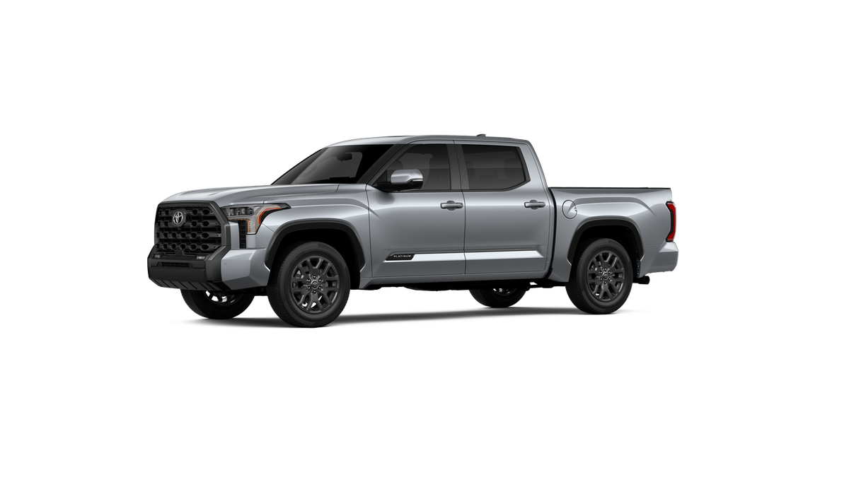 2025 Toyota Tundra Platinum CrewMax photo 4