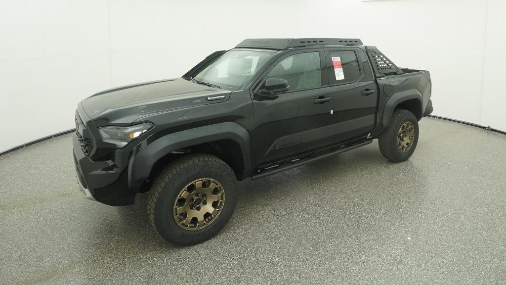 2025 Toyota Tacoma Trailhunter's photo