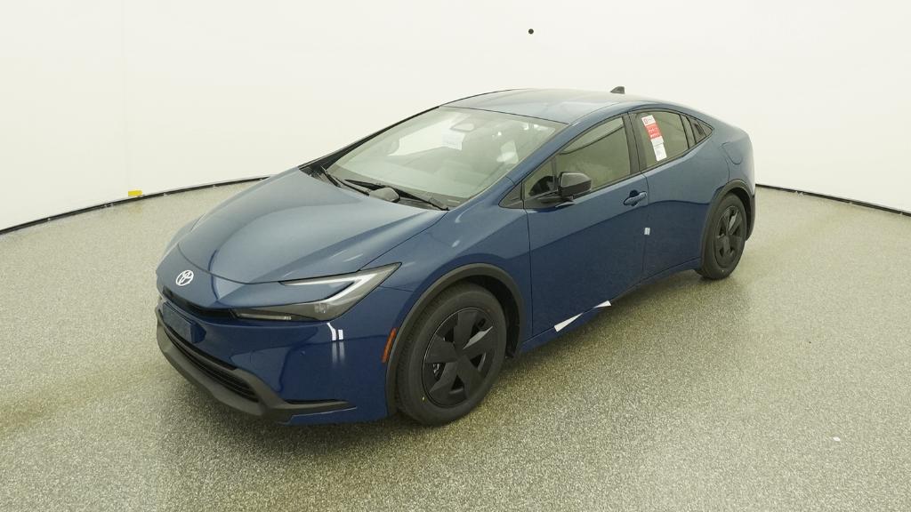 2026 Toyota Prius LE's photo