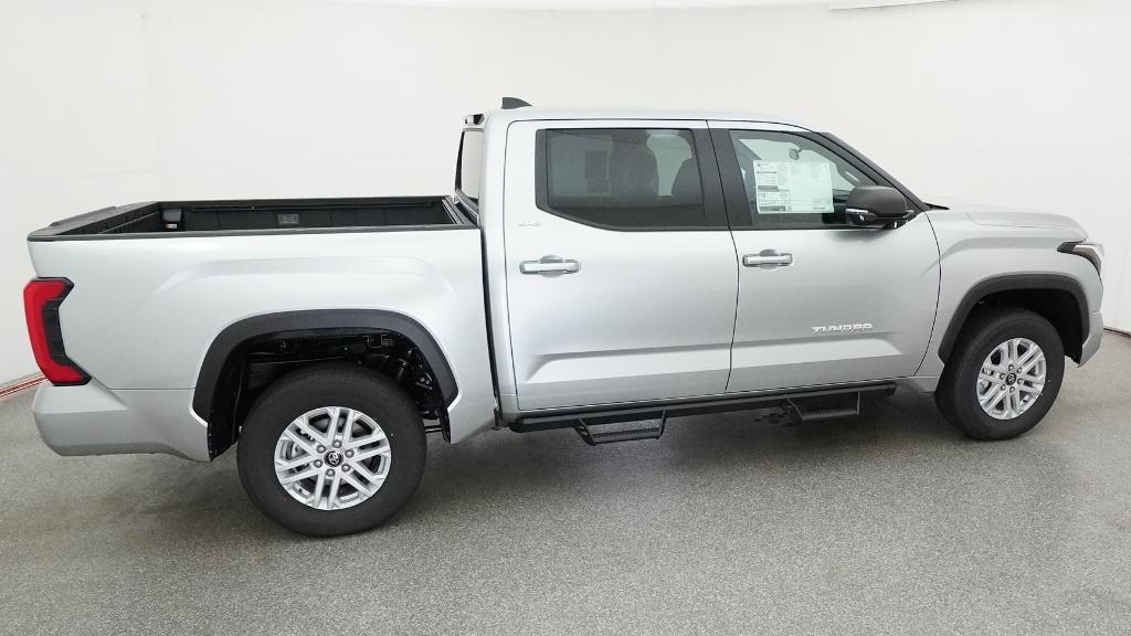 2026 Toyota Tundra SR5 - Photo 36