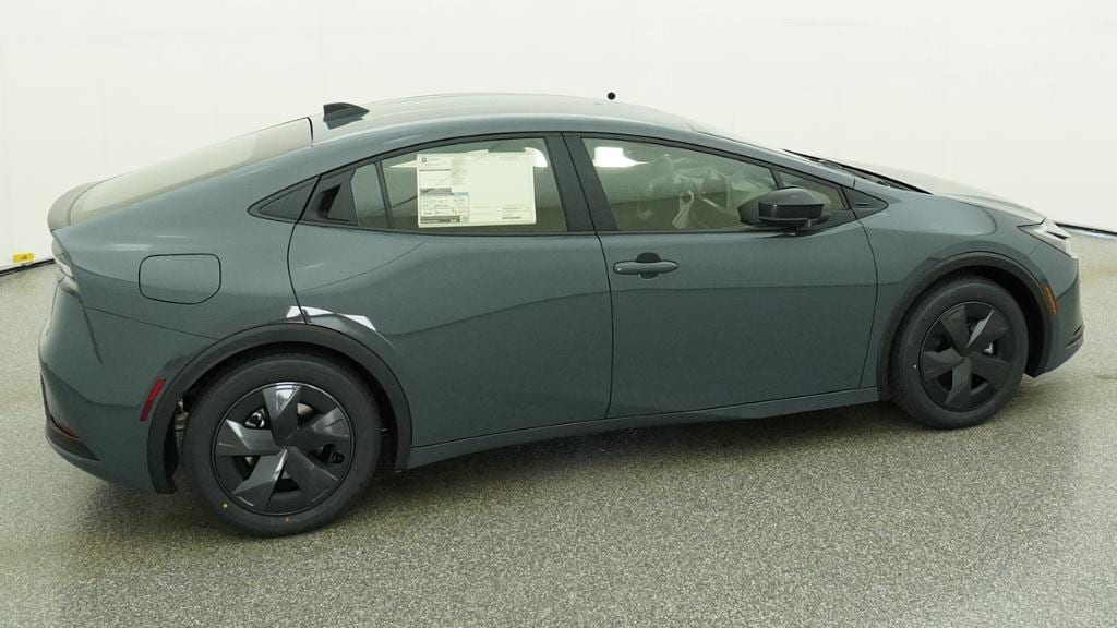 2026 Toyota Prius Plug-in Hybrid SE - Photo 58