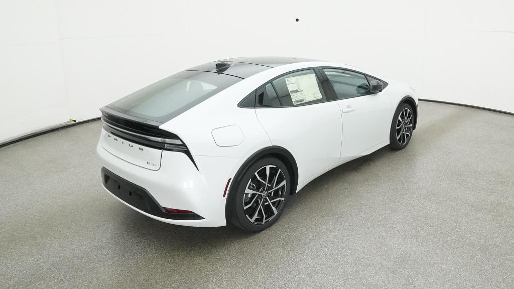 2026 Toyota Prius Plug-in Hybrid XSE Premium - Photo 14