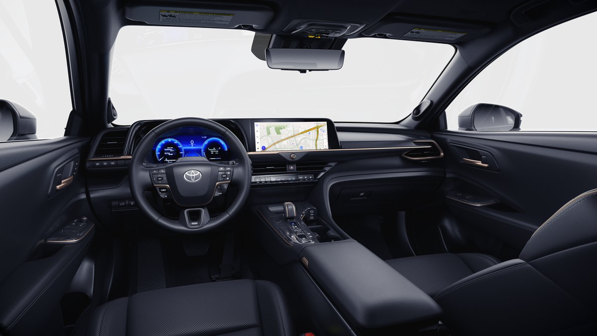 2025 Toyota Crown Signia Limited - Photo 37