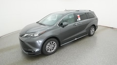 2025 Toyota Sienna XLE Van Passenger Van