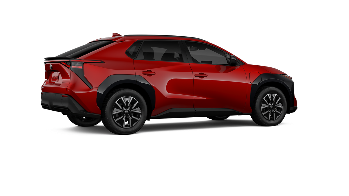 2026 Toyota bZ XLE - Photo 12