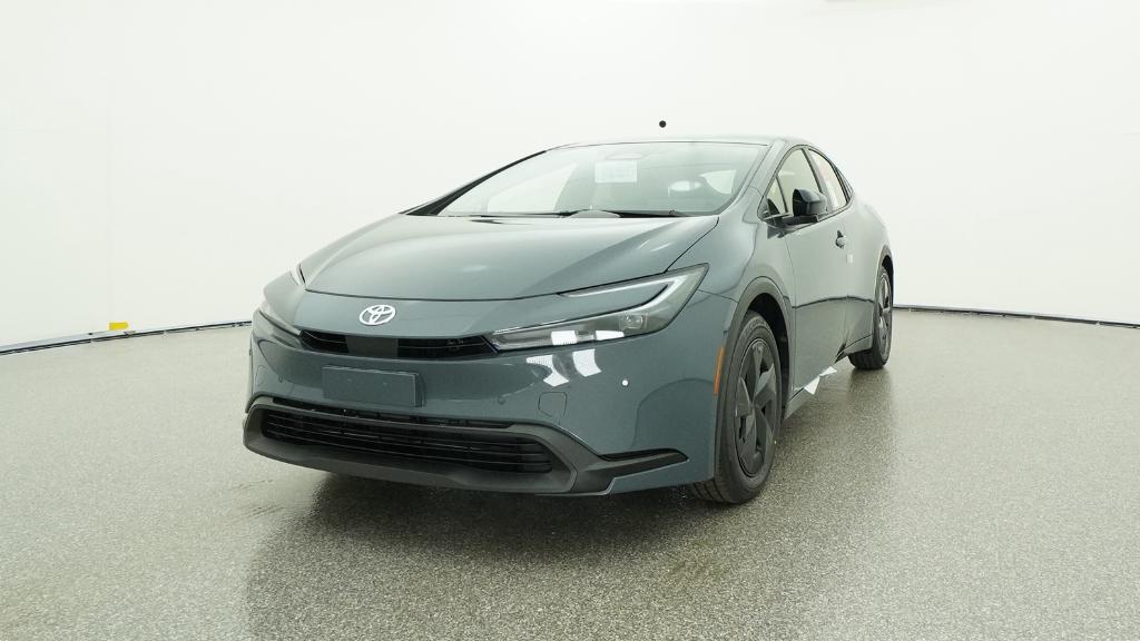2026 Toyota Prius LE photo 4