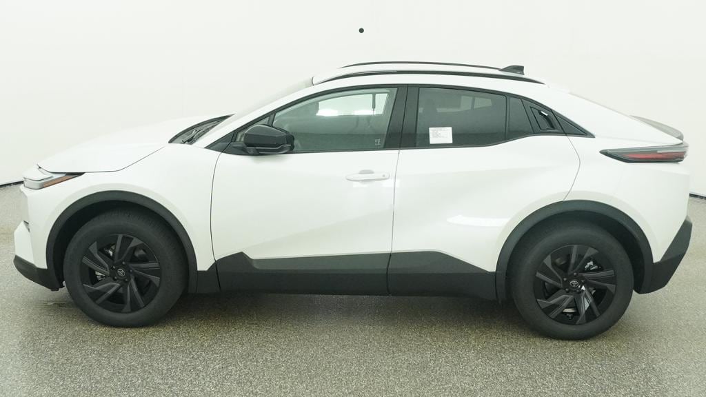 New 2026 Toyota C-HR SE SE AWD