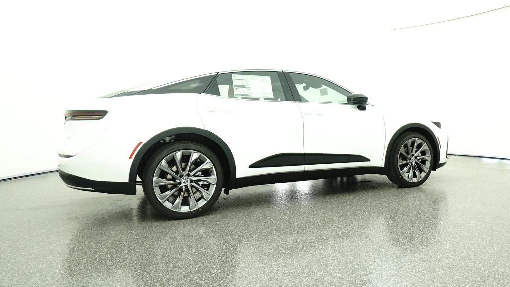 2026 Toyota Crown Limited photo 4