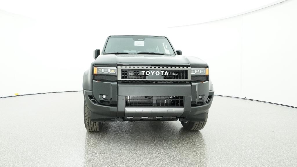 2026 Toyota Land Cruiser photo 3