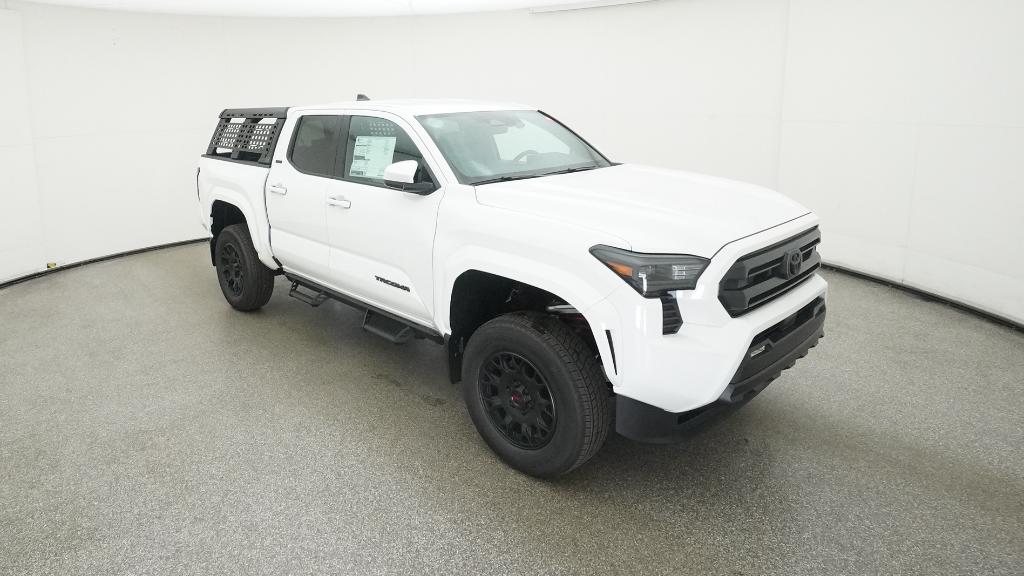 2025 Toyota Tacoma SR5 - Photo 28