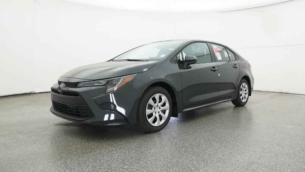 2026 Toyota Corolla LE photo 4