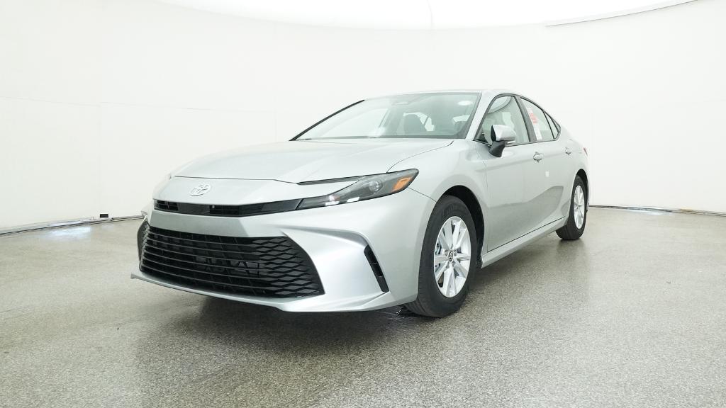 2026 Toyota Camry LE photo 3