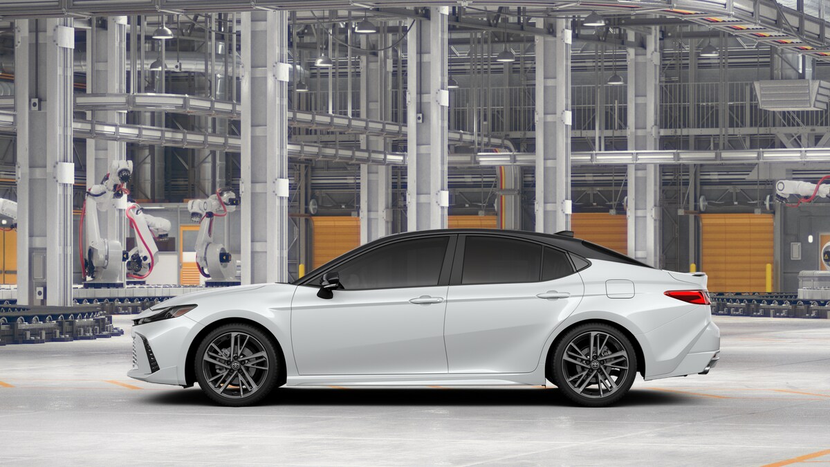 2026 Toyota Camry XSE photo 4