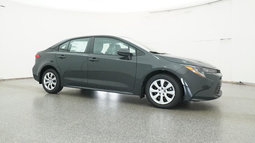 2026 Toyota Corolla LE photo 2
