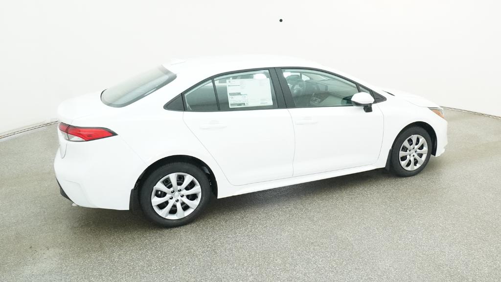 2026 Toyota Corolla LE photo 3