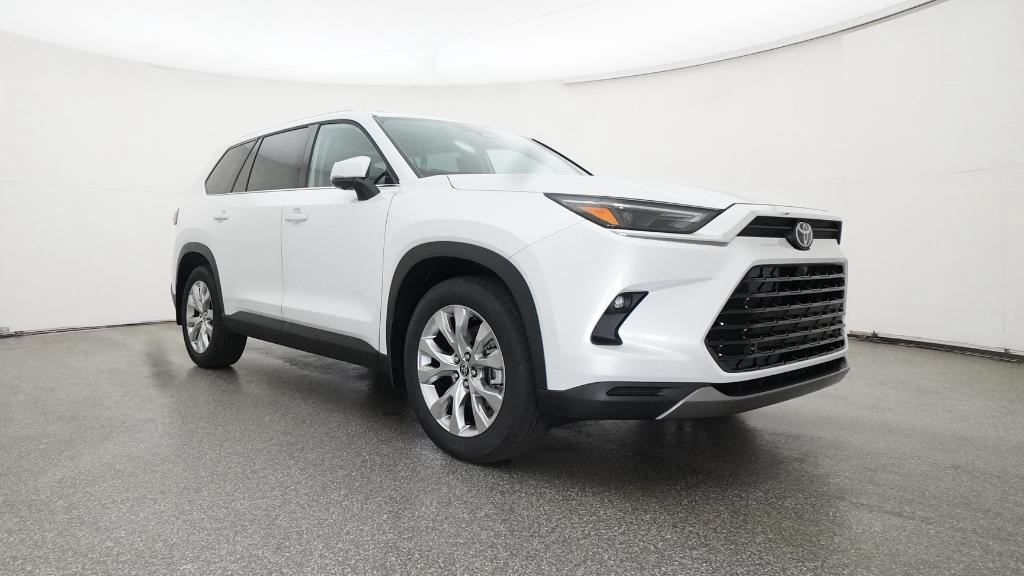 2026 Toyota Grand Highlander Limited photo 3