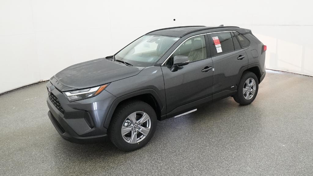 New 2025 Toyota RAV4 Hybrid XLE SUV