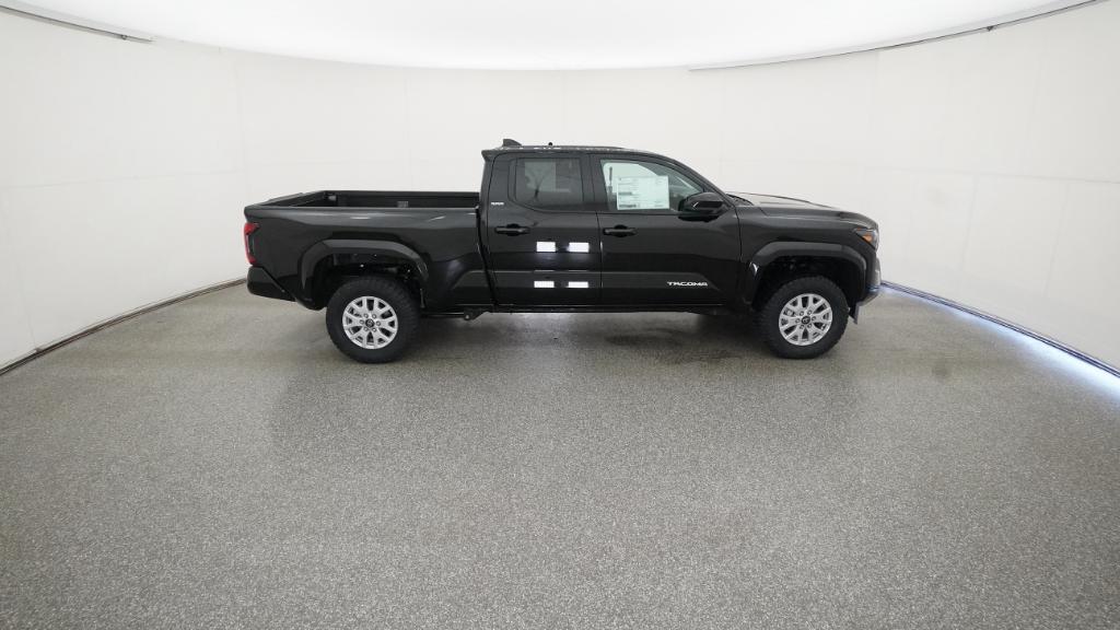 2025 Toyota Tacoma SR5 - Photo 39
