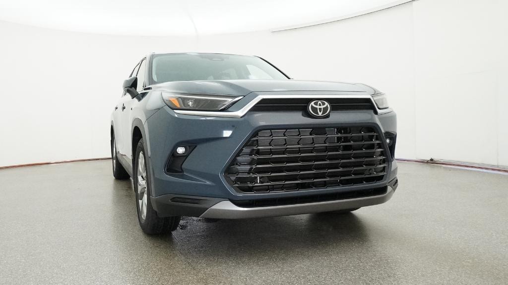 New 2026 Toyota Grand Highlander Hybrid Limited SUV