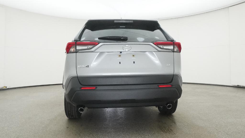 2025 Toyota RAV4 LE photo 3