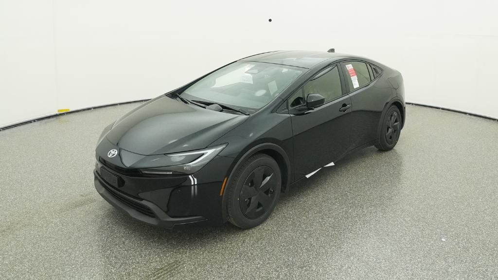 2026 Toyota Prius LE's photo