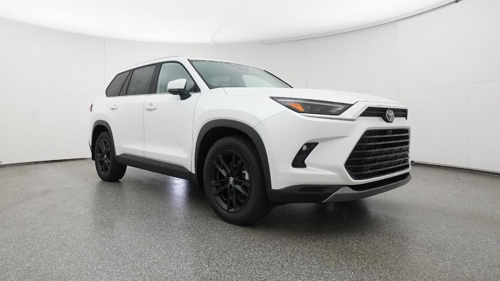 2026 Toyota Grand Highlander Limited photo 2