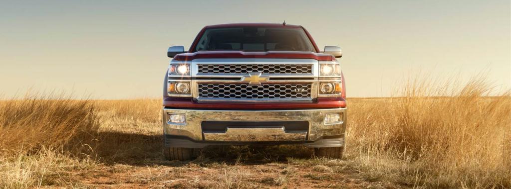 2014-silverado-1500-overview-photo-cnt-well-1-exterior-1480x550-02