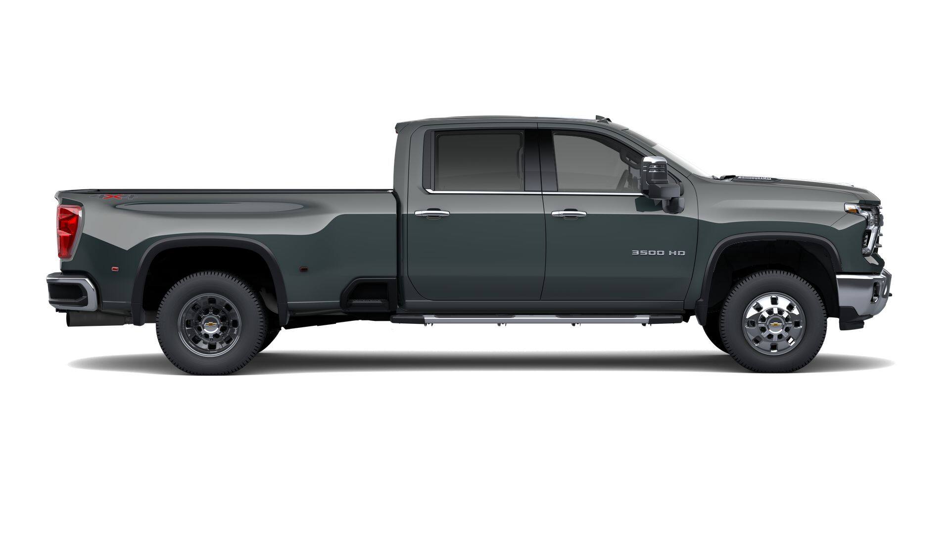2026 Chevrolet Silverado 3500HD LTZ photo 3