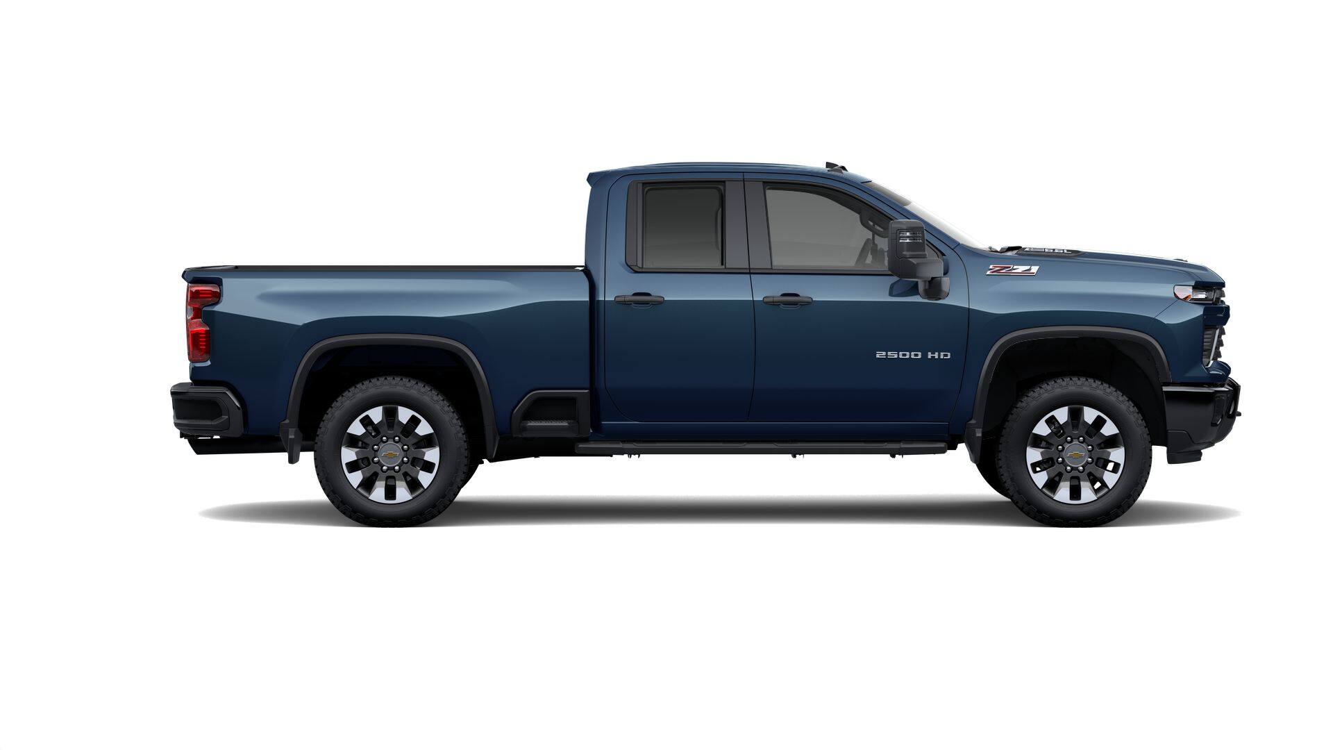 2026 Chevrolet Silverado 2500HD Custom photo 3