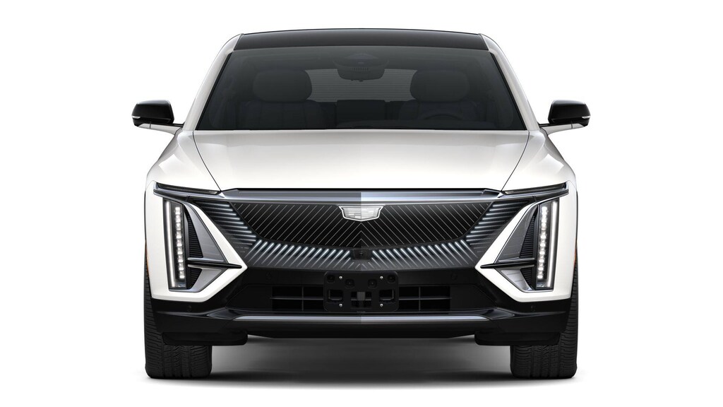 New 2025 CADILLAC LYRIQ Luxury 2 SUV