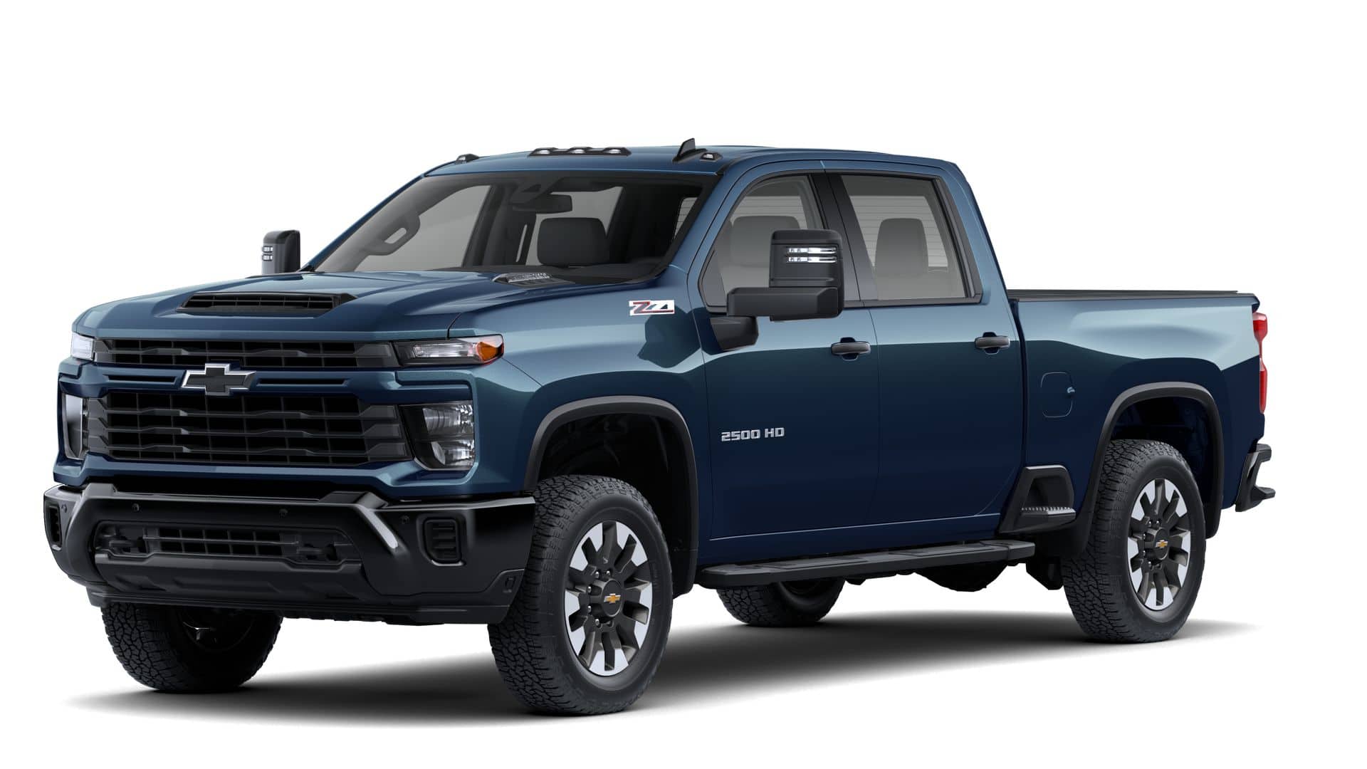 2025 Chevrolet Silverado 2500HD Custom photo 3