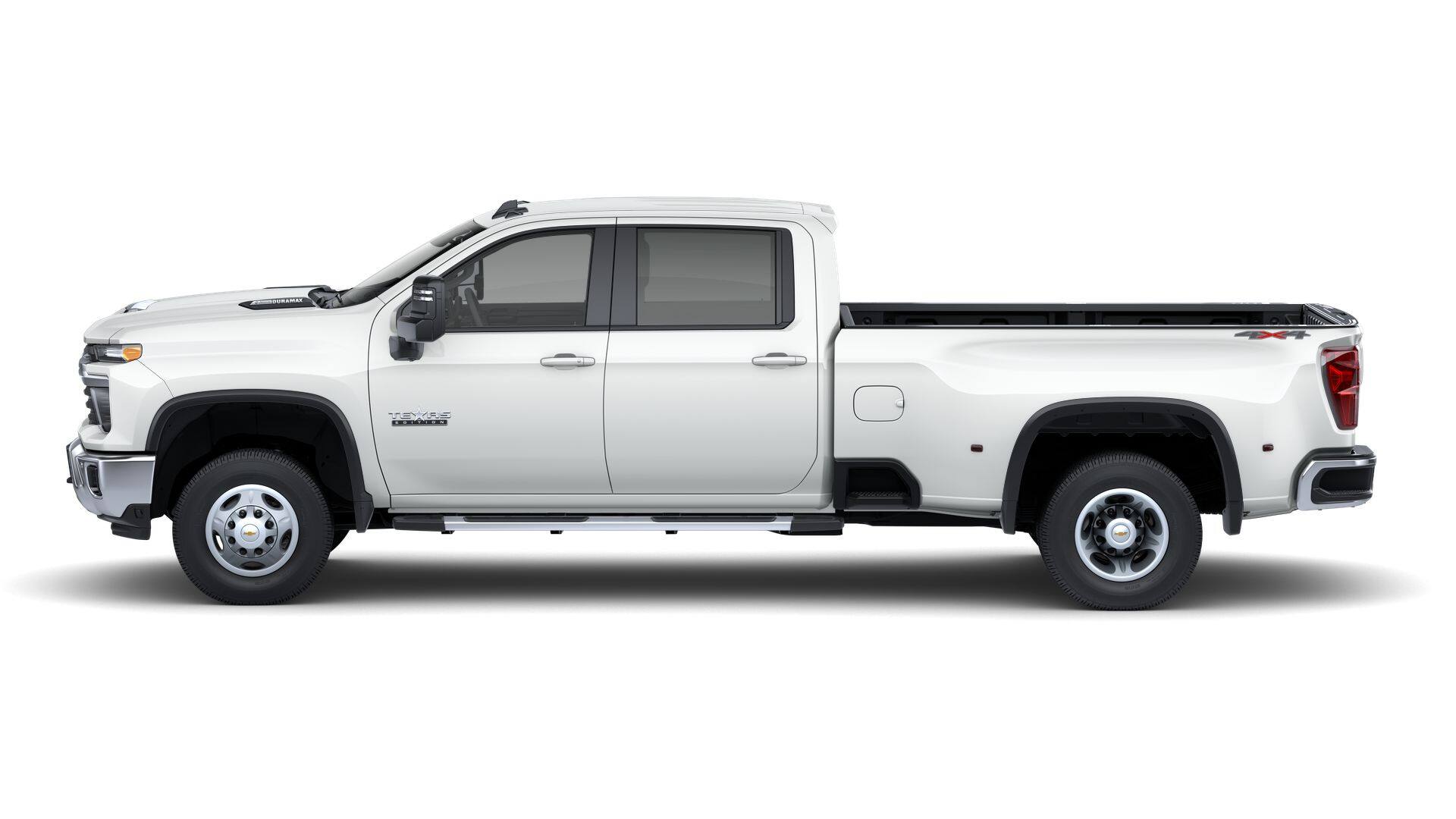 2025 Chevrolet Silverado 3500HD LT photo 4