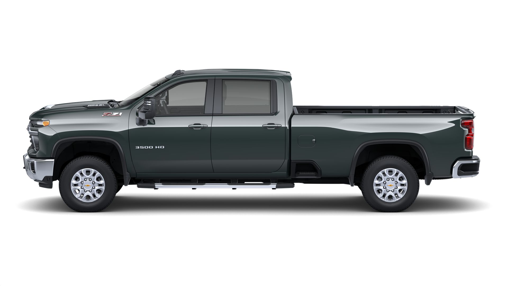 2025 Chevrolet Silverado 3500HD LT photo 3