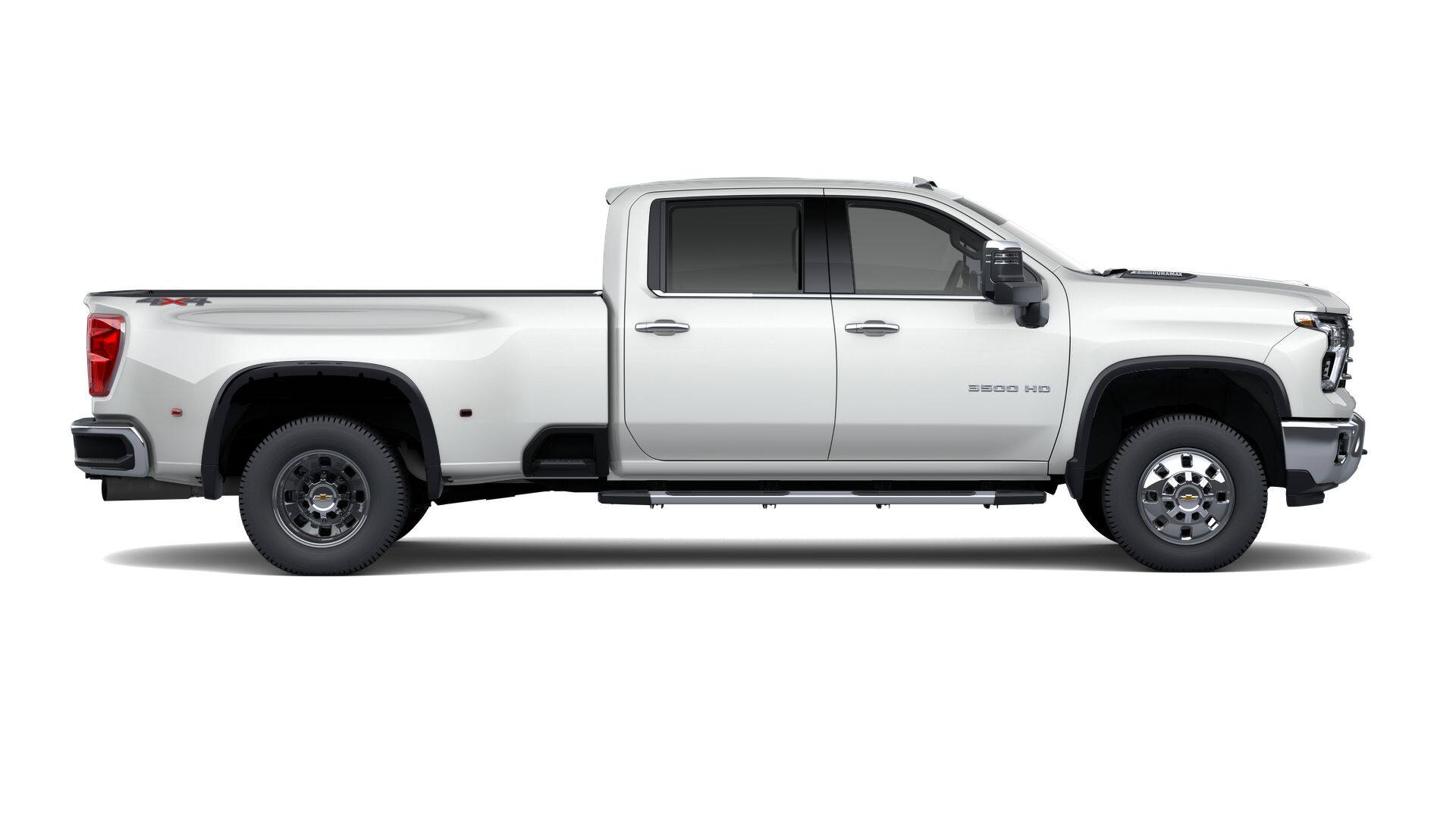 2026 Chevrolet Silverado 3500HD LTZ photo 3