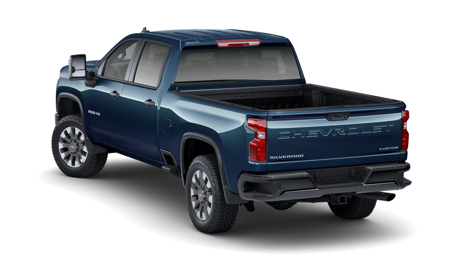 2025 Chevrolet Silverado 2500HD Custom photo 3